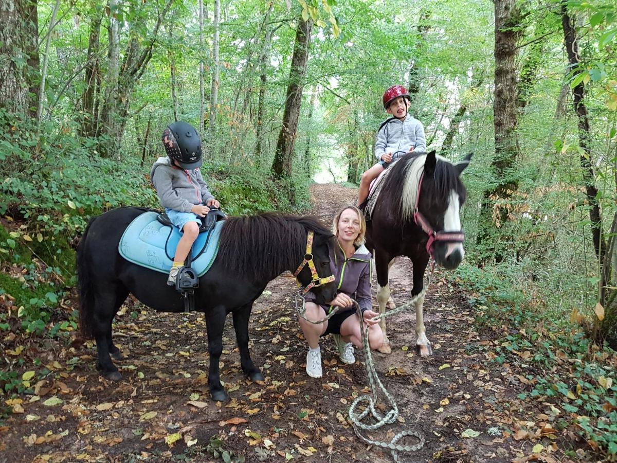 Gite Equestre Domaine Des Crins - Monpazier Capdrot Buitenkant foto