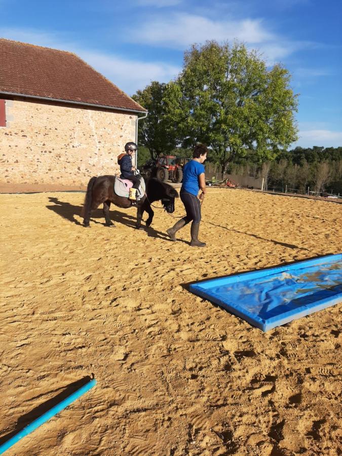 Gite Equestre Domaine Des Crins - Monpazier Capdrot Buitenkant foto